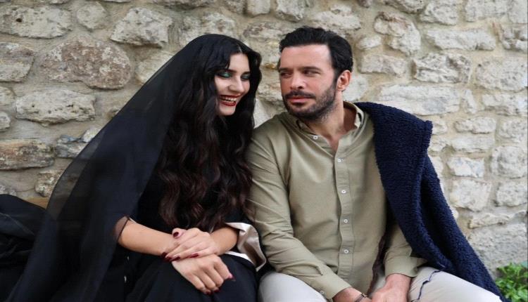 بملامح ساحرة وكلمات عربية.. توبا بويوكستون تخطف قلوب الملايين في أحدث ظهور لها.