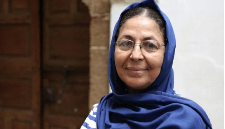 الوسط الفني يتضامن مع فنانة عربية بعد إعلانها إصابتها بالسرطان
