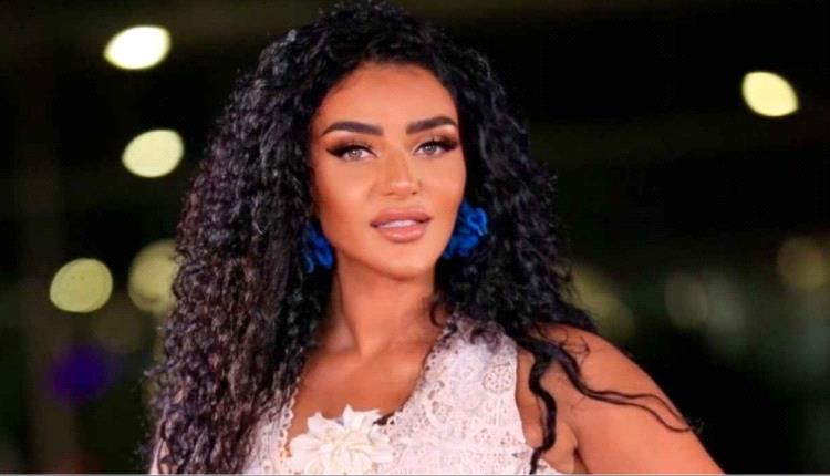 على خطى «ياما القمر على الباب».. هبة الأباصيري تدافع عن «بحرية» لشيرين وحماقي