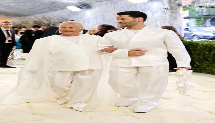 تأثير الجدات يجتاح الموضة.. جاكوموس يكرم جدته ليلين على سجادة ميت غالا 2026