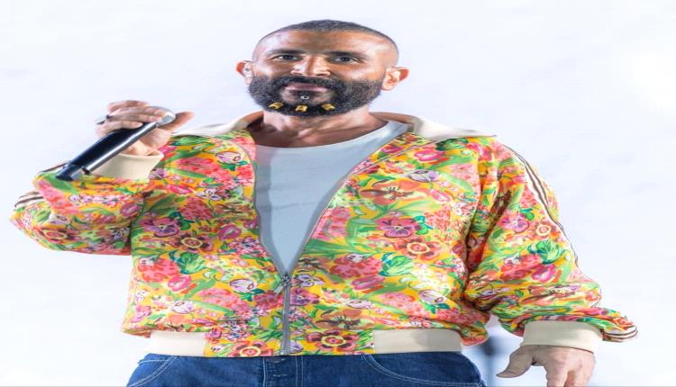بأجواء كوميدية تخطف القلوب.. أحمد سعد يروّج لألبومه "الفرفوش" بأسئلة طريفة لمتابعيه! (فيديو)