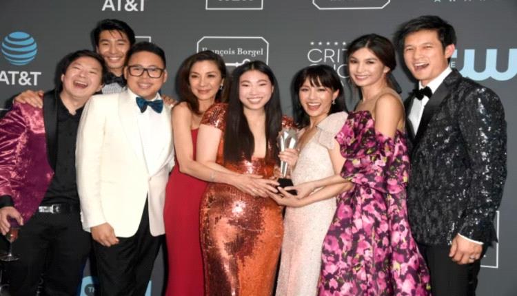 تحويل فيلم "Crazy Rich Asians" إلى مسلسل بمشاركة نجومه الأصليين