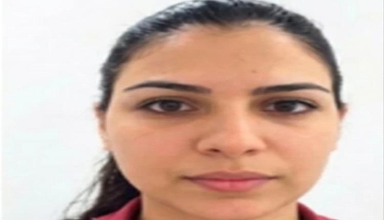 آلاف يشيعون المضيفة المصرية عزة رمزي في مصر