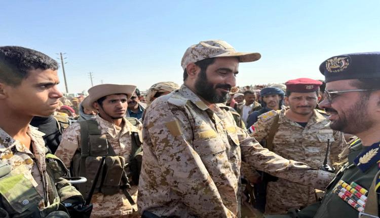 قائد قوات محور سبأ العميد مراد القبلي يشارك في تشييع الشهيد العميد الركن أحمد محمد بحيبح بمأرب