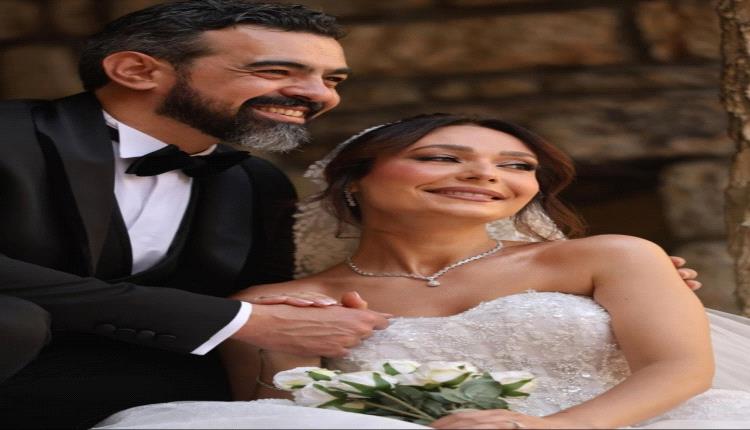 رنا كرم تحتفل بزفافها في أجواء عائلية بسيطة وإطلالة كلاسيكية بتفاصيل ناعمة