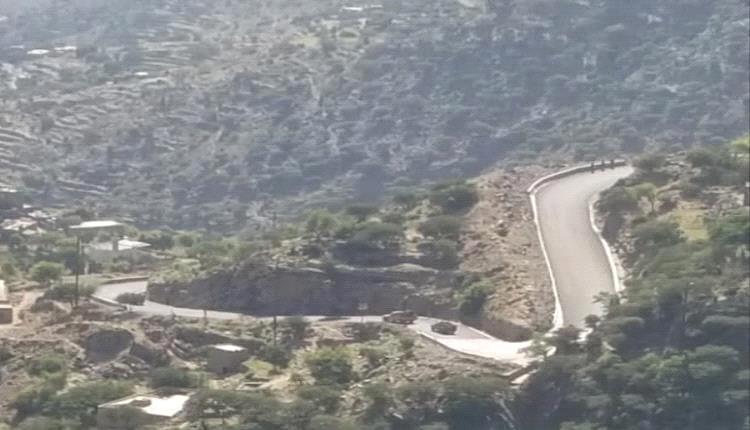 رعب في المنحدرات.. تفاصيل ماحدث للرتل العسكري الحـ,ـوثي الذي ابتلعته النيران بالكامل في "هيجة العبد"