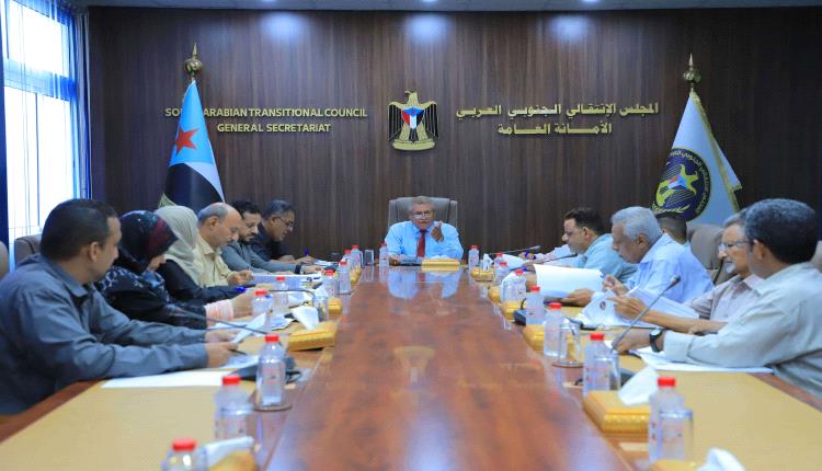 الأمانة العامة تشيد بالنجاح الكبير لمليونية الذكرى الـ55 لتأسيس الجيش الجنوبي وتدين قمع المتظاهرين بالمكلا