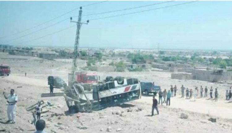 فاجعة مرعبة في جنوب سيناء.. مقتل وإصابة 49 شخصاً في انقلاب حافلة ركاب بينهم 10 أردنيين