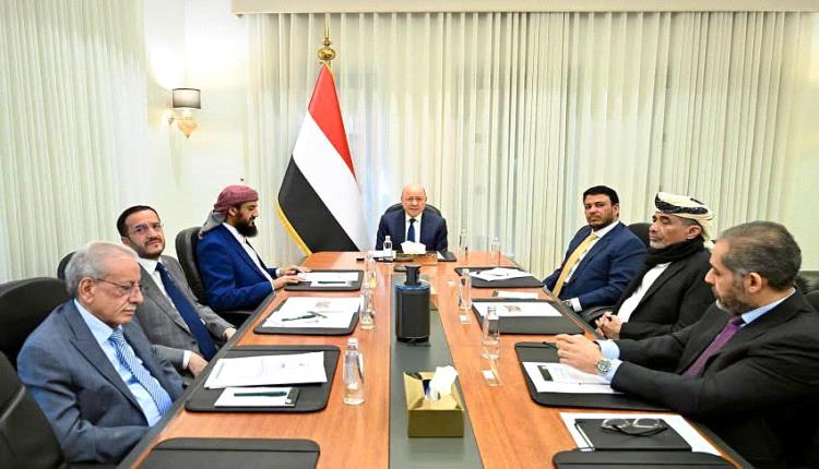 باحث جنوبي: مجلس القيادة أداة سعودية ولم يصنف الحوثيين كجماعة إرهابية
