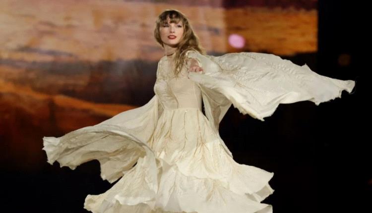 انتقادات حادة لـ تايلور سويفت بسبب ألبومها «The Life of a Showgirl»