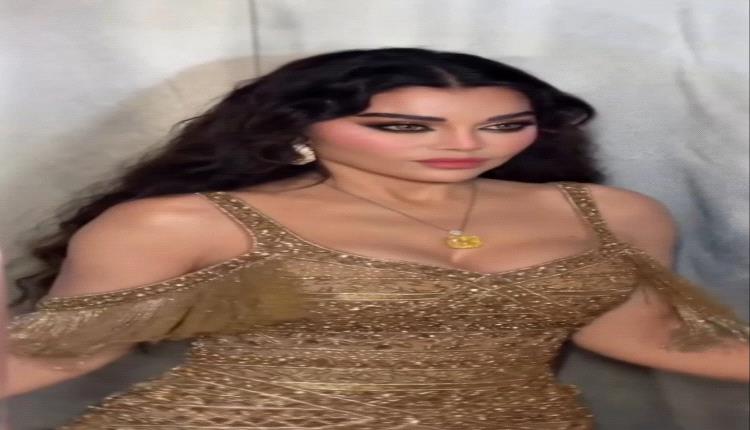 هيفاء وهبي تشعل أجواء مسرح قرطاج وتصر على صورة مع طفل تونسي
