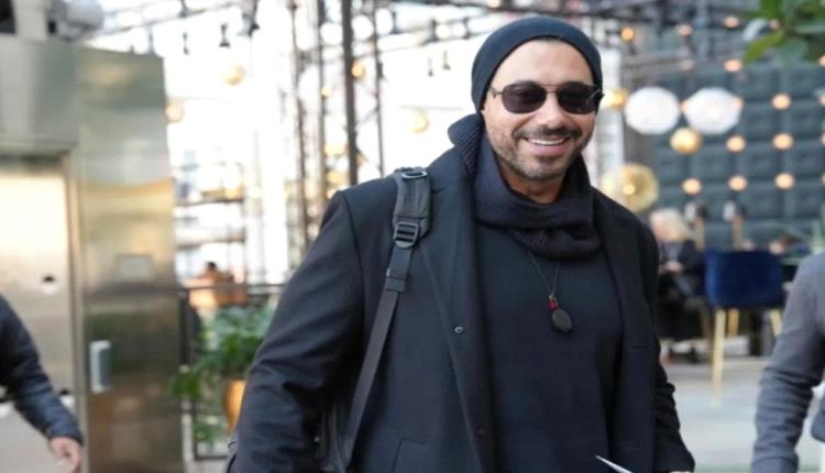 أحمد السعدني يثير قلق متابعيه بفيديو غامض عن مراقبته من شخص غريب
