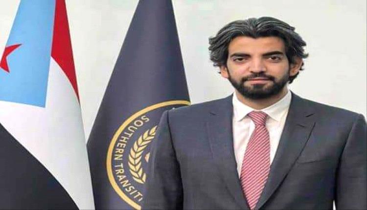عمرو البيض لصحيفة المونيتور: الحل في المنطقة يبدأ بتمكين شعب الجنوب من تقرير مصيره وعدم ترك الملف بيد الرياض وحدها