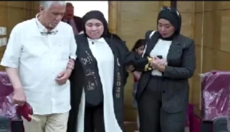 باحثة مصرية تقاوم آلام الولادة وتكمل مناقشة رسالة الماجستير قبل ولادة 3 توائم