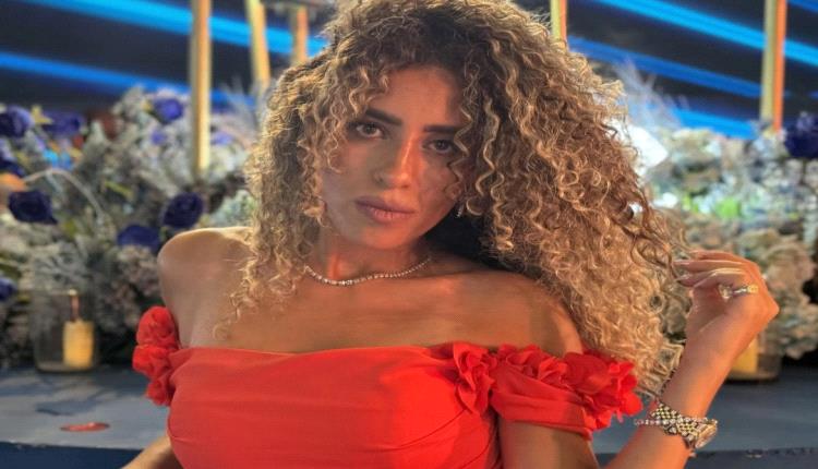 منة القيعي توجّه نصيحة الى المشاهير: الناس لا يهتمون بكم