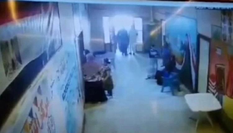 سحل طبيبة مصرية أمام أطفالها يثير موجه من الغضب على منصات التواصل الاجتماعي