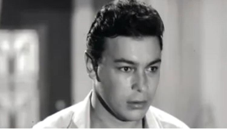 في ذكرى رحيله.. أحمد رمزي من مقاعد الطب إلى شاشة السينما المصرية