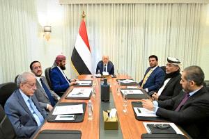باحث جنوبي: مجلس القيادة أداة سعودية ولم يصنف الحوثيين كجماعة إرهابية