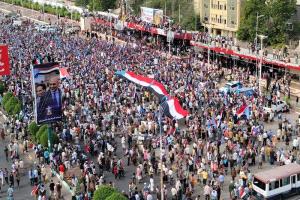 عيد الجيش الجنوبي.. «الانتقالي» يتمسك بدعم الشارع في وجه القمع