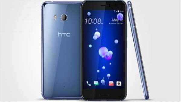 تقرير: HTC تطرح هاتف U 11 Plus نوفمبر المقبل بشاشة 6 بوصة