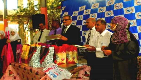 بحضور معالي وزير التربية د. عبد الله لملس.. ثانوية أبان تحتفي بمعرضها الثقافي العلمي التكريمي بمناسة اليوم المدرسي في عدن