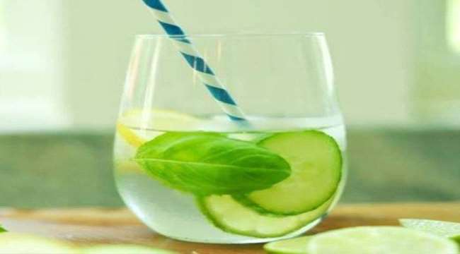 الفوائد المذهلة لماء الخيار